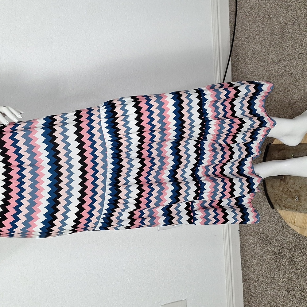 Women's Multicolor Chevron Patterned Puff Sleeve … - image 4